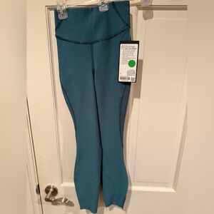 NWT Lululemon Base Pace HR Tight 25” Two Toned Ribbed Teal Leggings